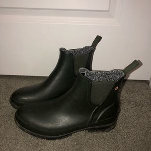 BOGS Amanda Plush Waterproof Chelsea Boots